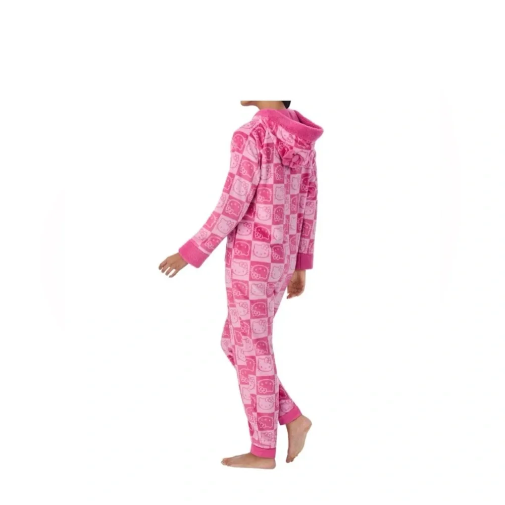 Hello Kitty Pink Patterned Women's Pajama Set Size M NWT - Picture 2 of 7